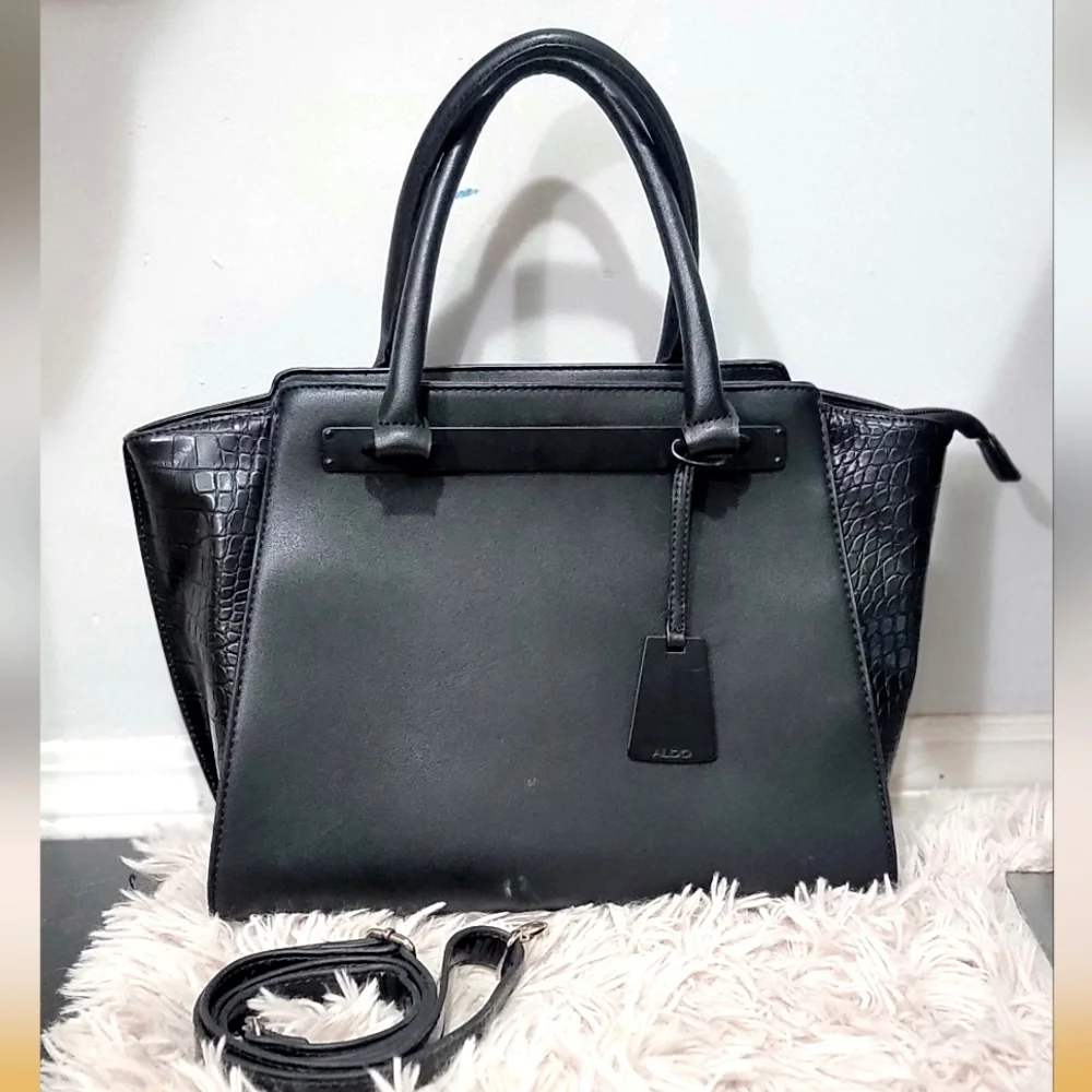 Aldo Black Hand /Cross Body Bag - Picture 1 of 16